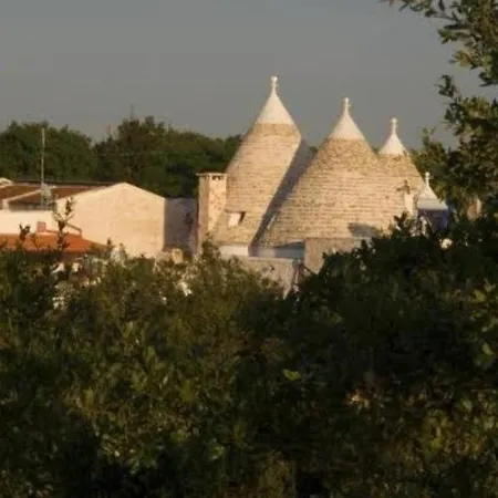 Trulli Allegretti * Noci
