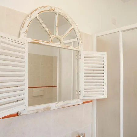 Trulli Allegretti * Noci