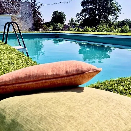 Trulli Allegretti * Noci