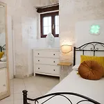Trulli Allegretti Noci