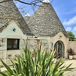 Trulli Allegretti Noci