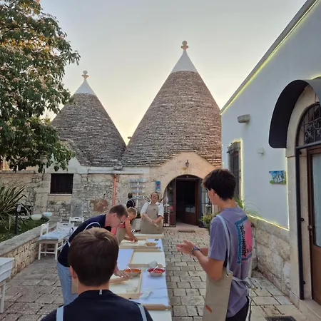 Trulli Allegretti * Νότσι