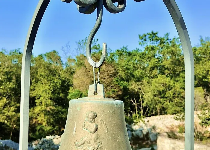 בית נופש Trulli Allegretti *